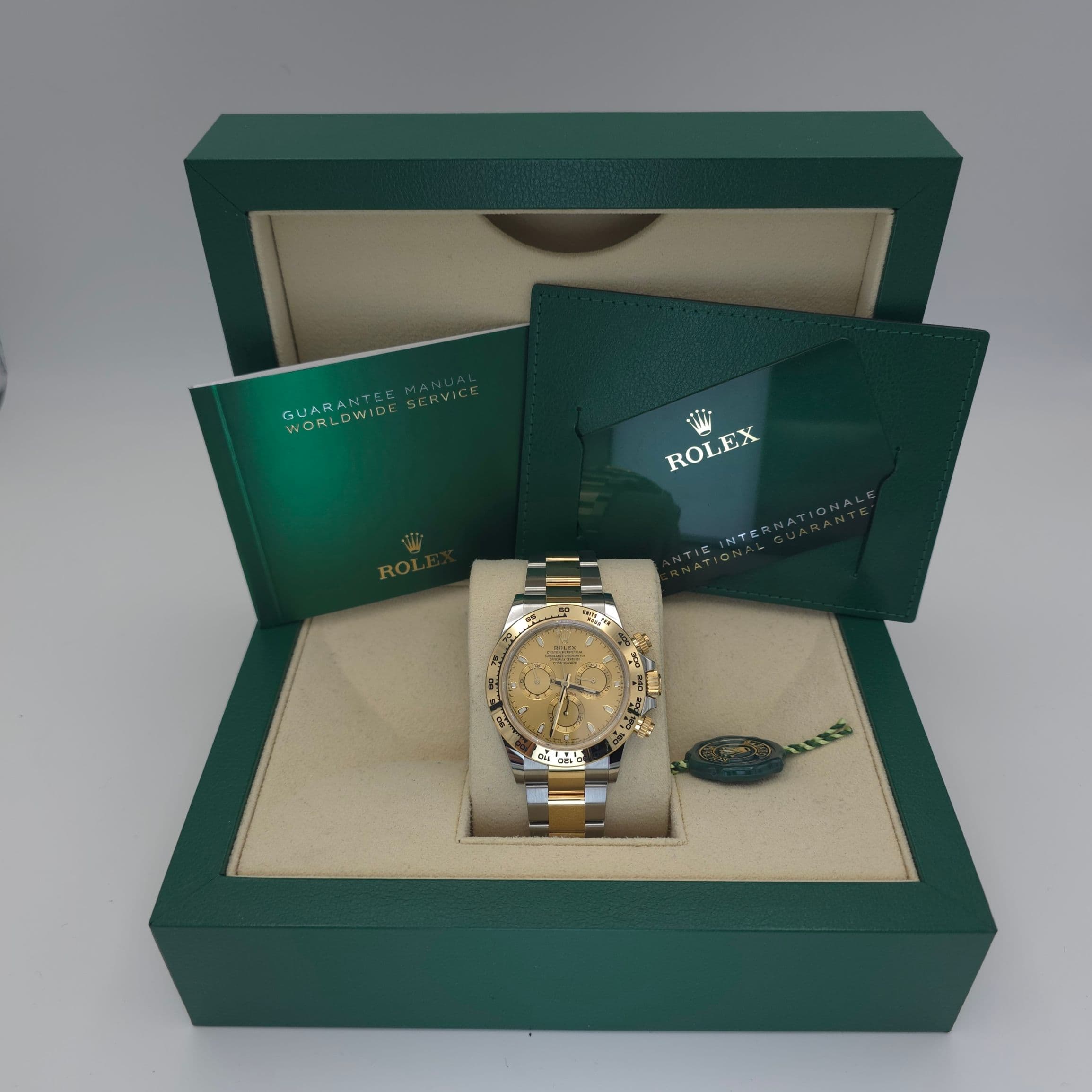 Rolex Oyster Perpetual Cosmograph Daytona 116503 with Champaign gold dial
